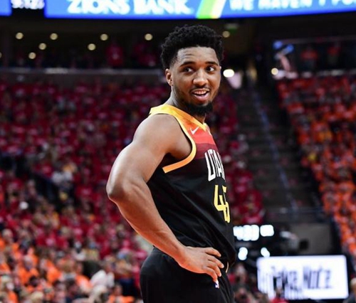 球场上的荣 球场上的荣