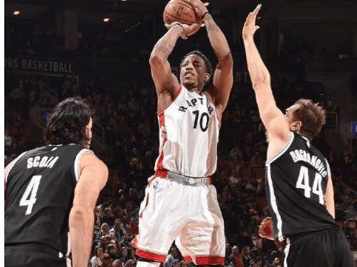 舞台的新步 舞台的新步